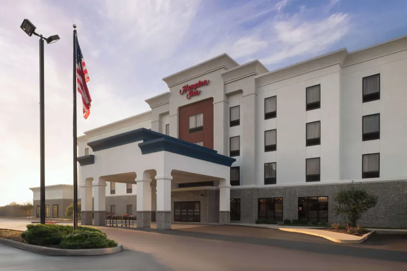 Hampton Inn Ft. Wayne/Dupont Road - Image 1