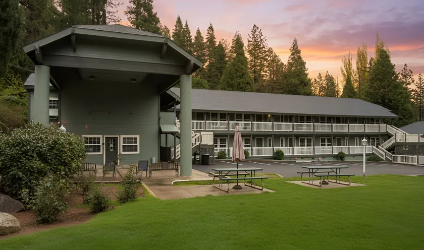 Westhaven Inn Pollock Pines Camino - Image 1