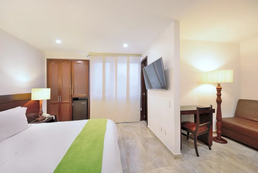 Hotel Palonegro Cabecera  - Image 1