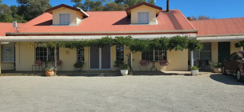 MOTEL ROYAL TARA - Image 1
