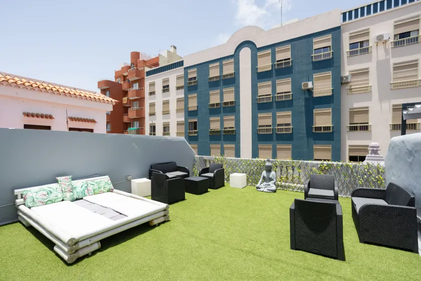 Wanderlust Hostel - Image 1