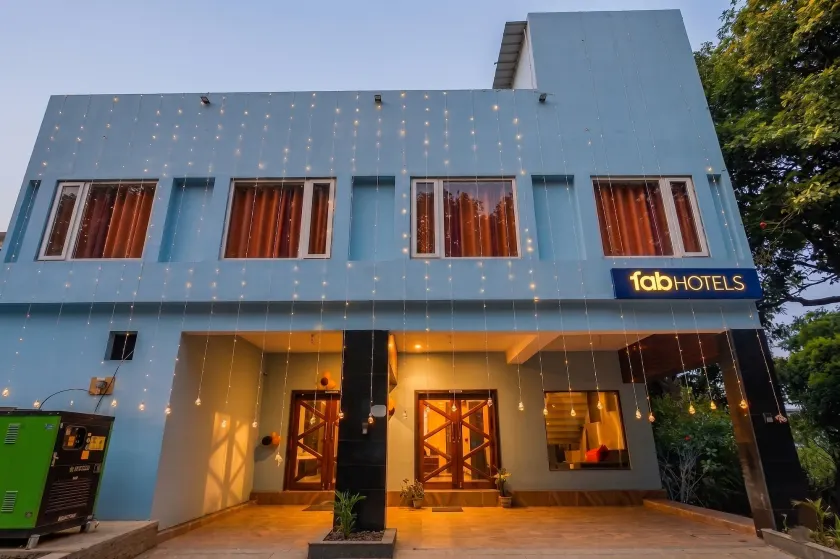 FabHotel Blueark - Image 1