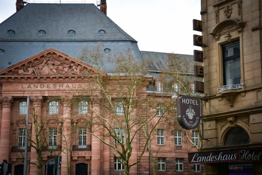 Hotel am Landeshaus - Image 1