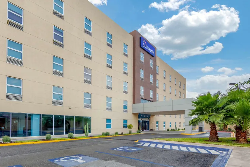 Sleep Inn Monclova - Image 1