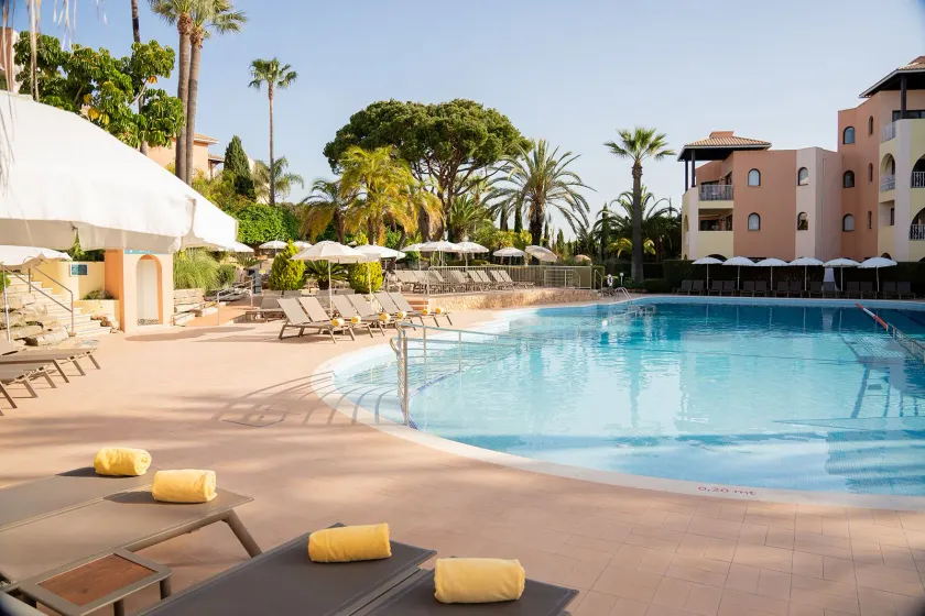 Four Seasons Vilamoura - Image 1