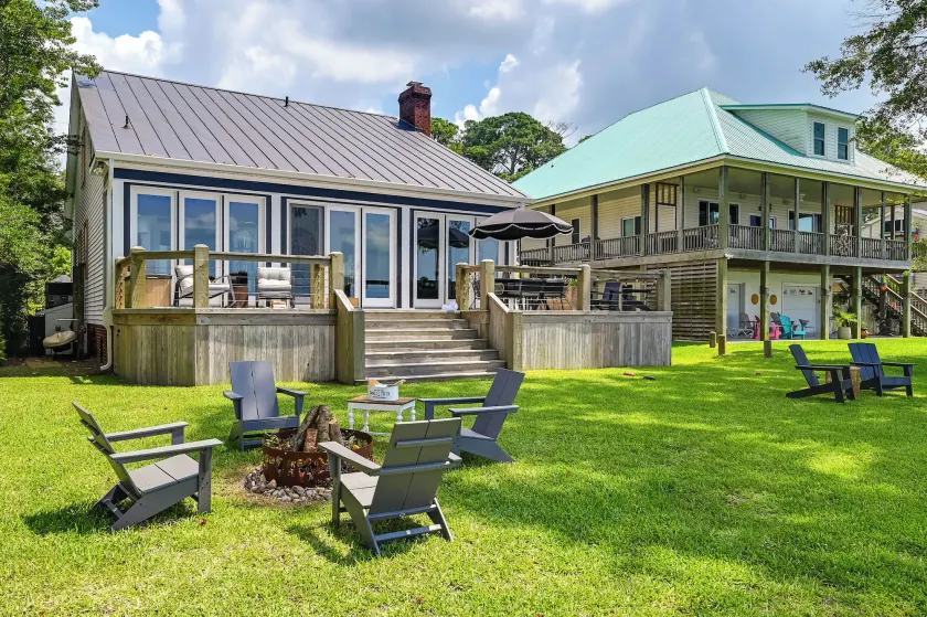 Waterfront Vacation Property on the Pamlico - Image 1