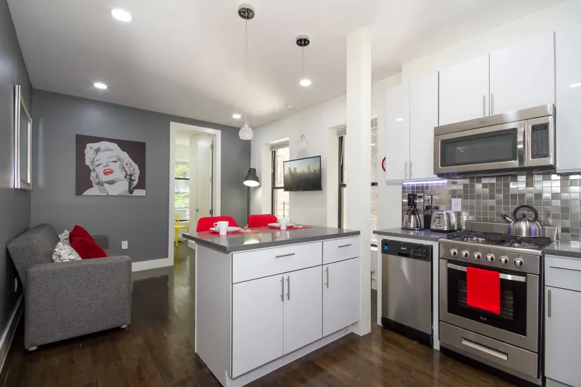 Hamilton Heights Stylish Apartments - Image 1