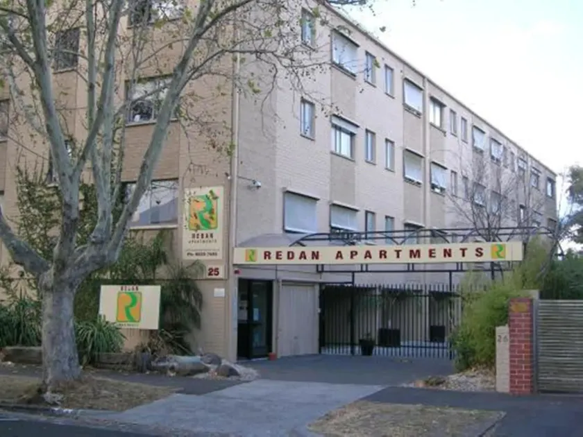 H & D Apartments - Image 1