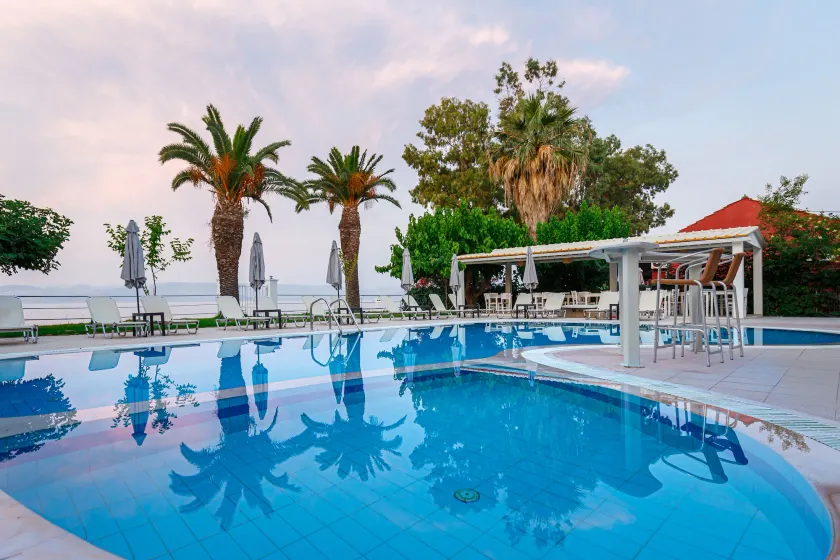 Sirocco Hotel - Image 1