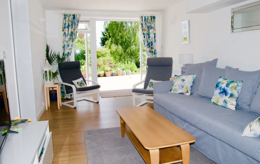 Malvern Holiday- Garden Flat - Image 1