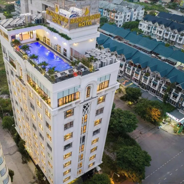 Hạ Long New Century Hotel - Image 1