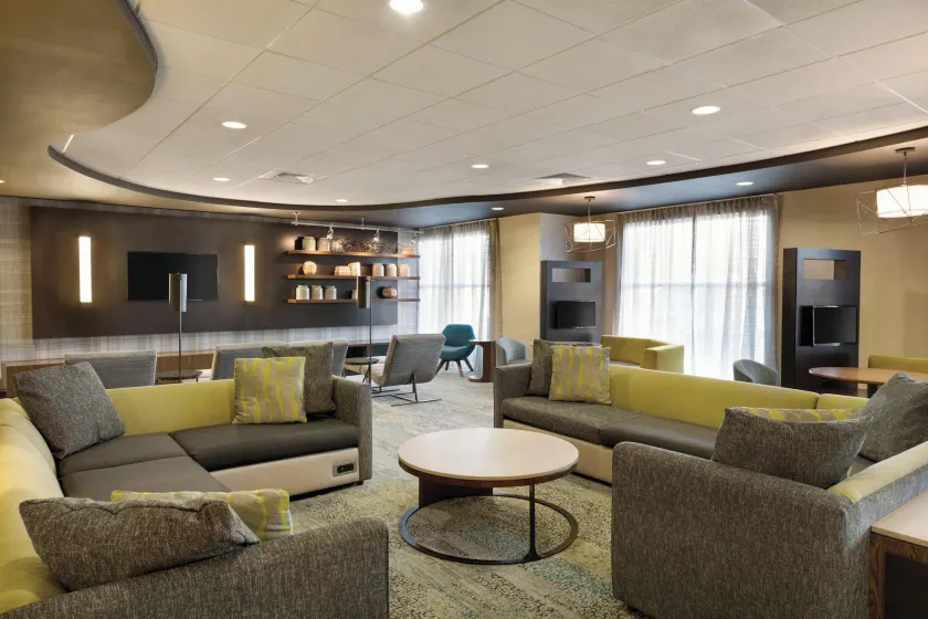 Courtyard by Marriott Fort Smith Downtown - Image 1