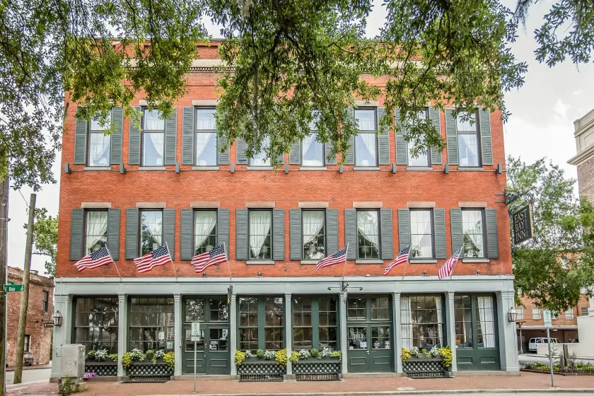 East Bay Inn, Historic Inns of Savannah Collection - Image 1