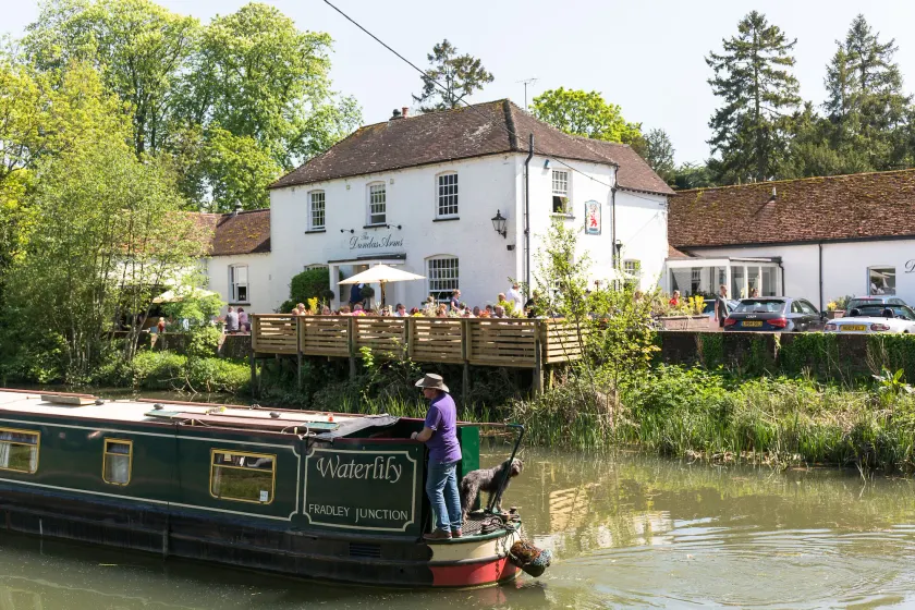 The Dundas Arms - Image 1