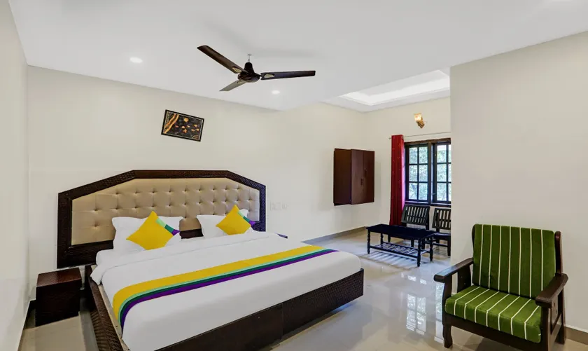 Itsy Hotels Regalia Grand, 500 Mtrs From Madikeri Fort - Image 1
