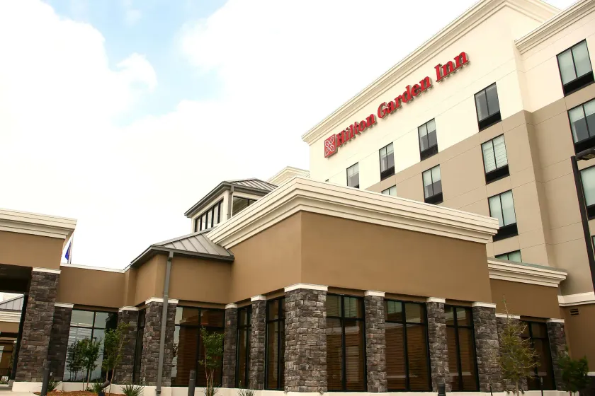 Hilton Garden Inn San Antonio-Live Oak Conference Center - Image 1