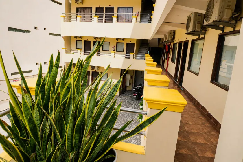 Hotel Atlantic- 500 M from Alwar Bus Stand - Saguão