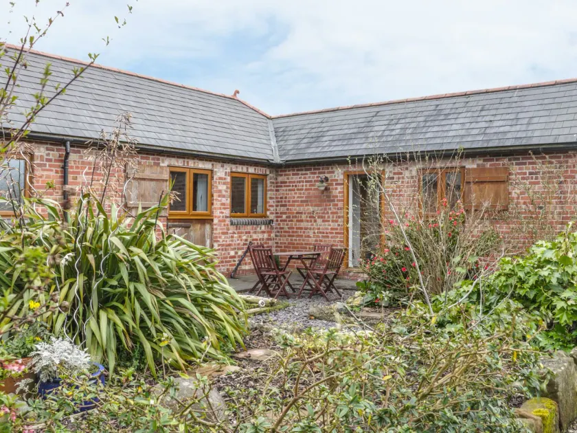 Acorn Cottage 2 - Image 1