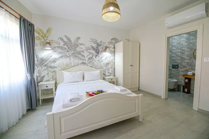 Lutro Otel - Image 1