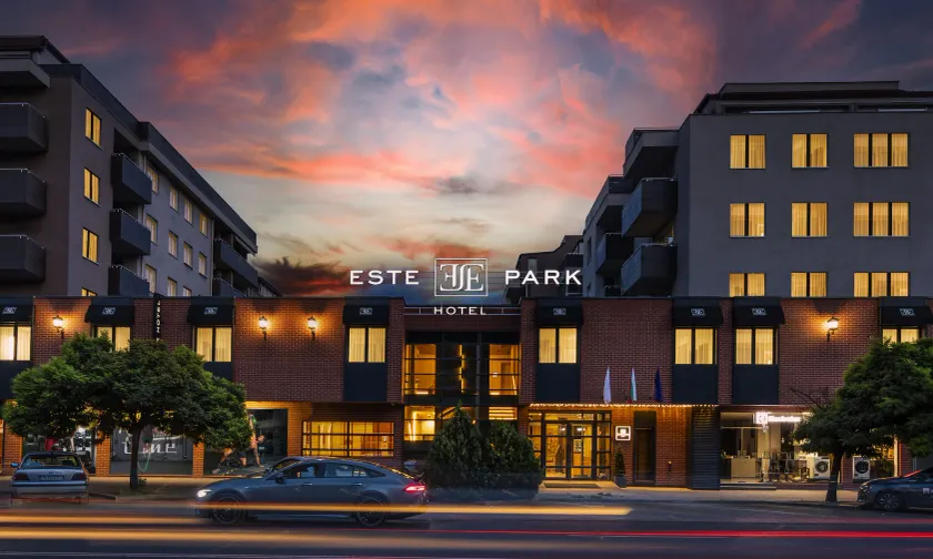 -- ESTE PARK HOTEL -- part of Urban Chic Luxury Design Hotels - Parking & Compliments - next to Shopping & Dining Mall Plovdiv - Image 1