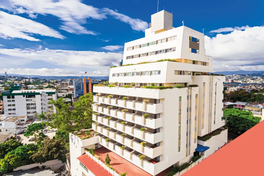 Hotel Plaza San Martin - Image 1