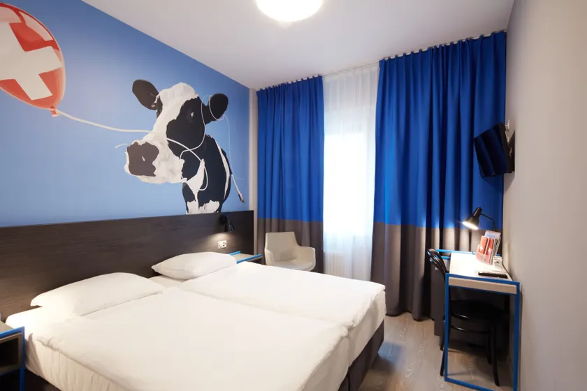 Minotel Crystal - Image 1