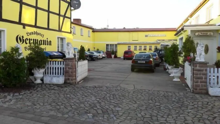 Landhotel Magdeburg - Image 1