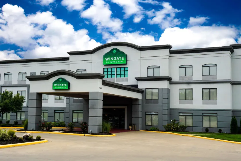 Wingate by Wyndham Columbia - Image 1