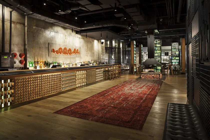 DoubleTree by Hilton Hotel Melbourne - Flinders Street - Image 1