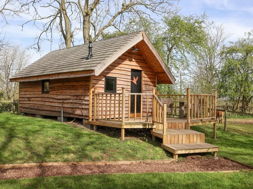 Duck Lodge - Image 1