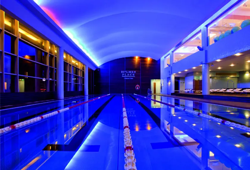 Platinum Towers apartments with parking - Image 1