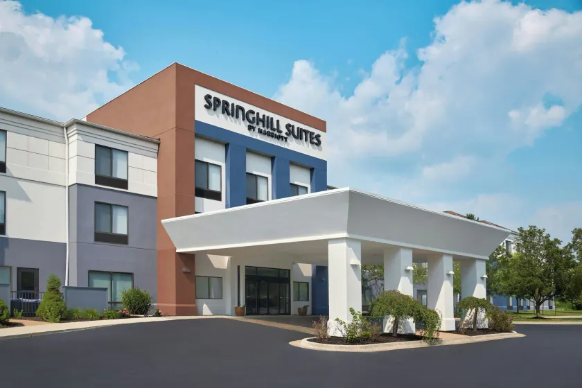 SpringHill Suites by Marriott Lansing West - Image 1