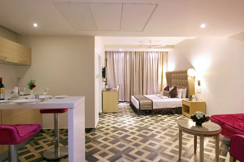 Best Western Ashoka - Image 1