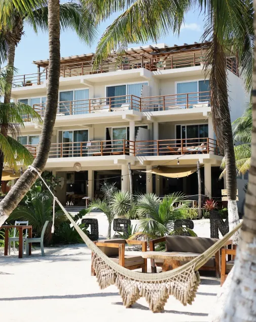 Noah Beach Hotel & Suites - Image 1