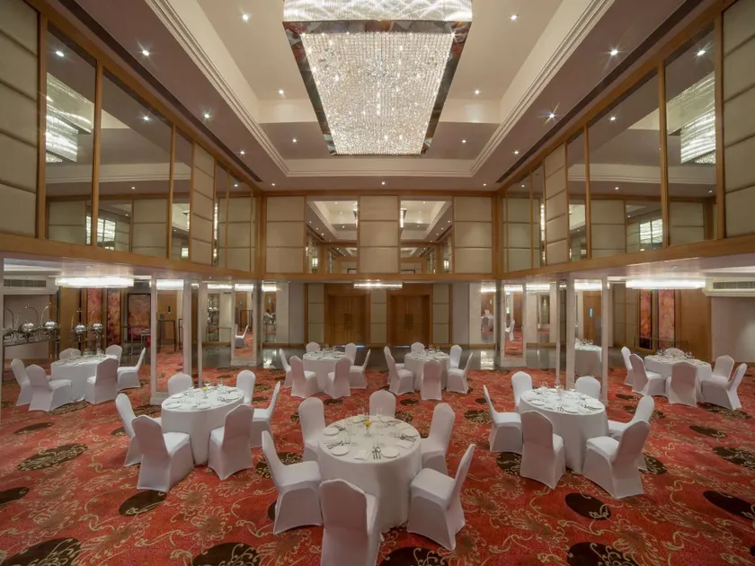 Singhania Sarovar Portico - Image 1