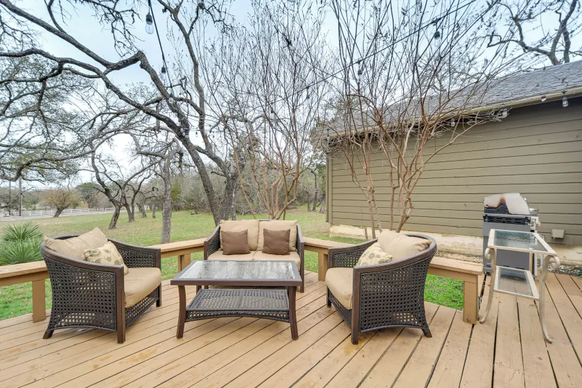 Serene Family Cottage w/ Deck & BBQ - Innenbereich