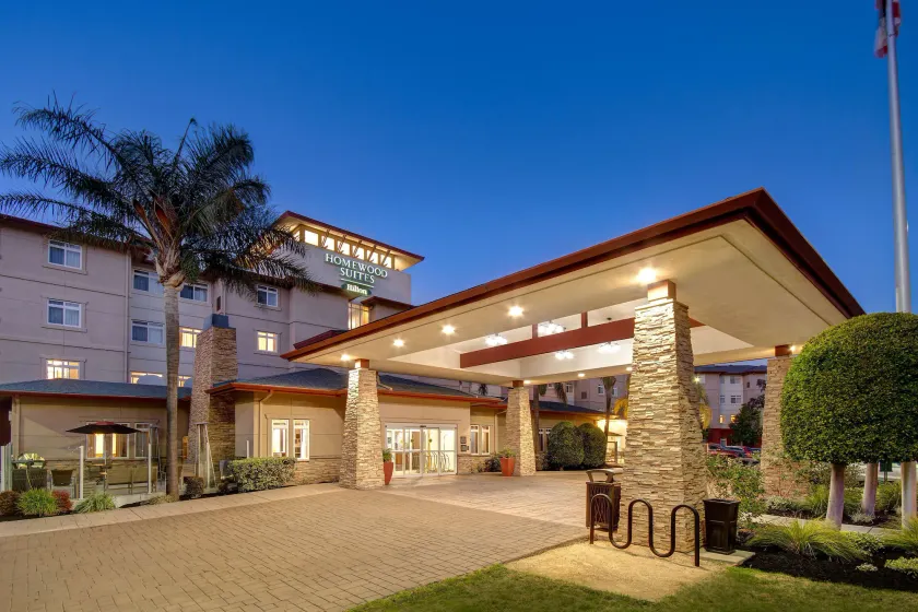 Homewood Suites by Hilton San Francisco Airport North - Image 1