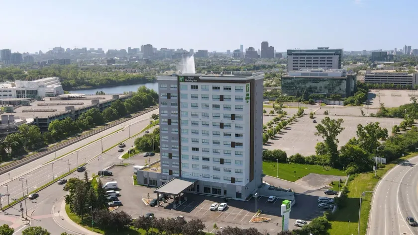 Holiday Inn Gatineau - Ottawa by IHG - Image 1
