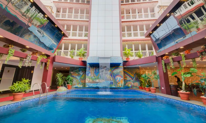 Hotel Menino Executive - Image 1