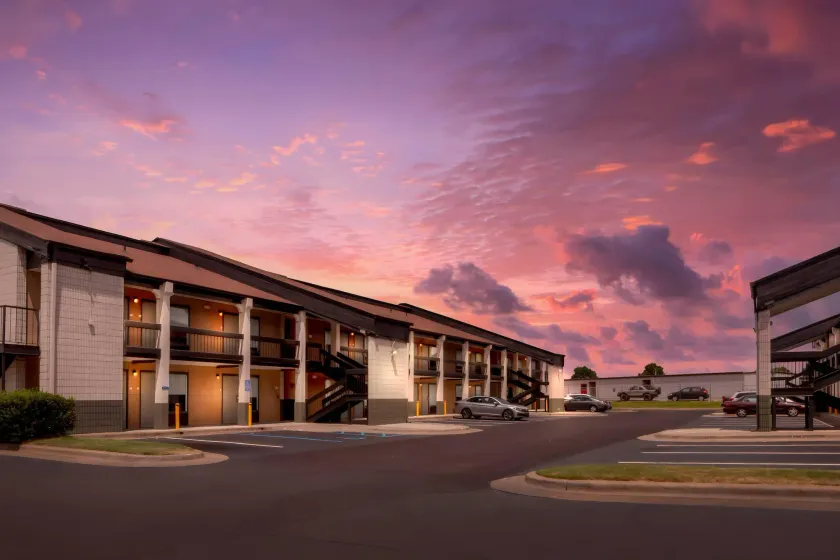 Quality Inn Madison - Huntsville - Image 1