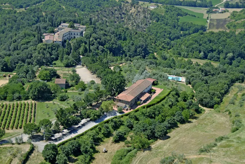Agriturismo Antico Borgo Poggitazzi - Image 1