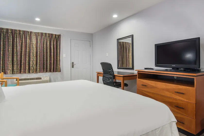 Knights Inn North Richland Hills - Image 1