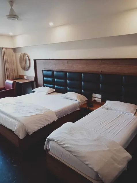 Hotel Ambrosia - Image 1