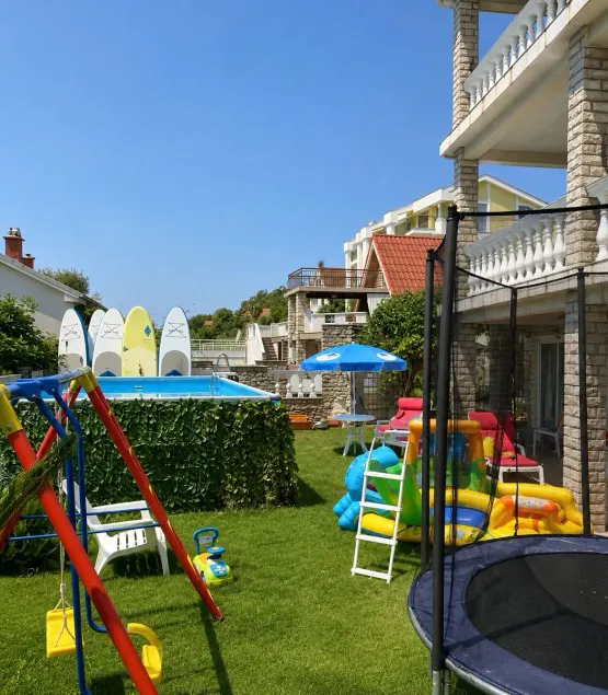 Family House with pool & sea view - Image 1