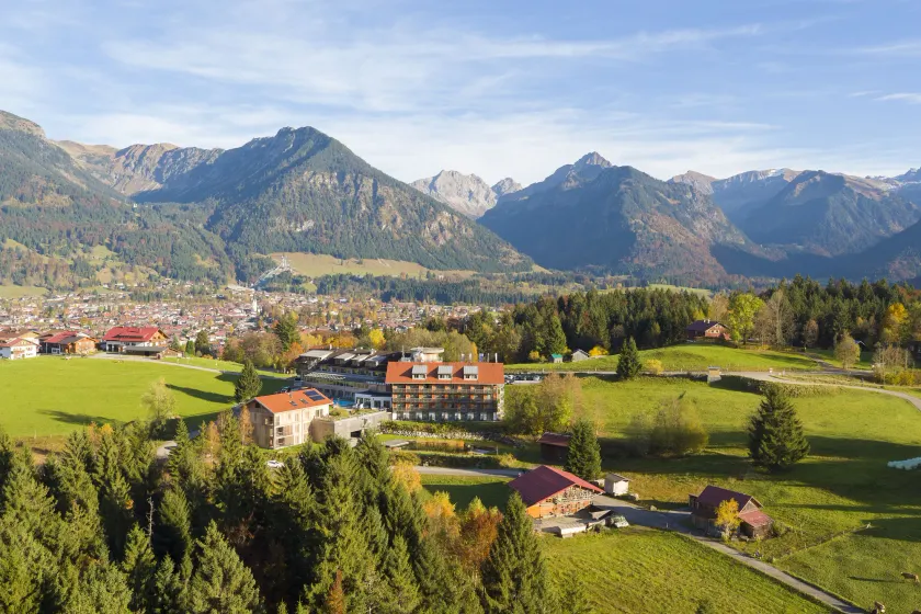 Hotel Oberstdorf - Image 1