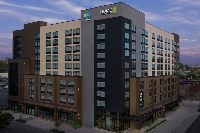 Home2 Suites by Hilton Nashville Downtown Convention Center - Image 1