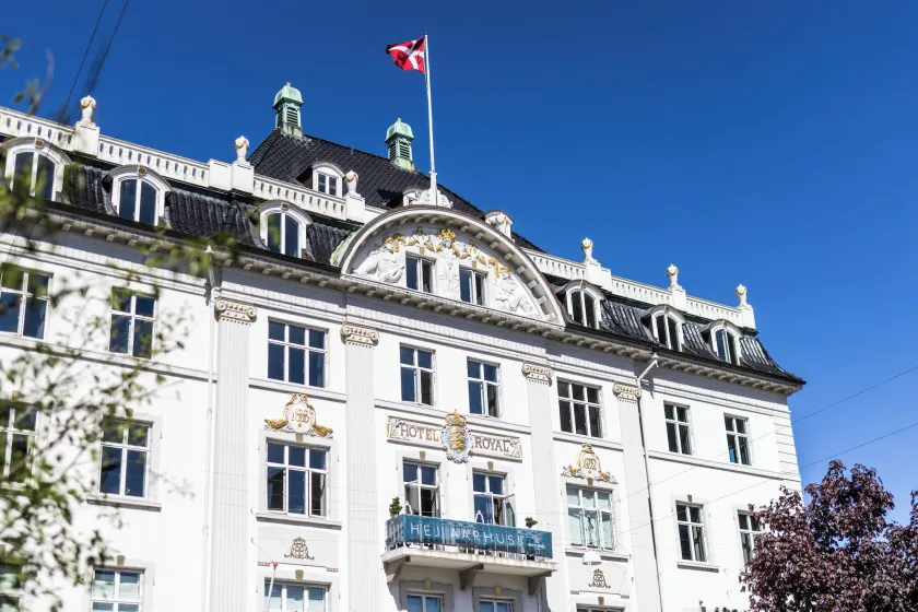 Hotel Royal - Image 1