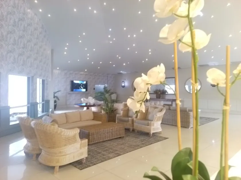 Diaz Hotel and Resort - Image 1