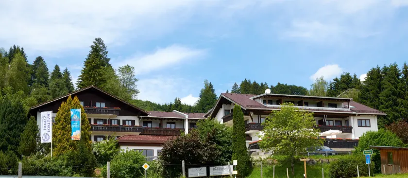 Panoramahotel Kühbergalp - Image 1