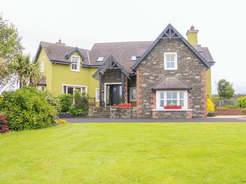 Glasmor Country House - Image 1